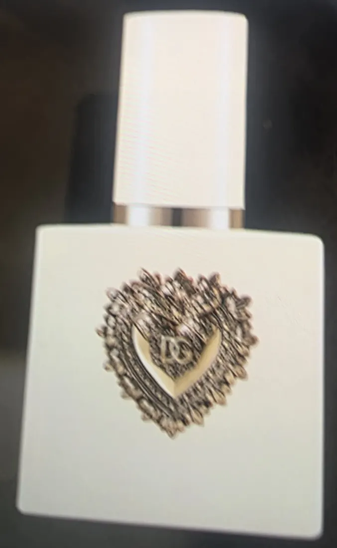 Fragrance bottle concept